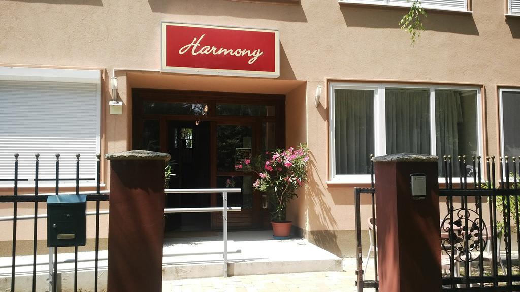 Harmony Panzio Bed & Breakfast Hajdúszoboszló Exterior foto